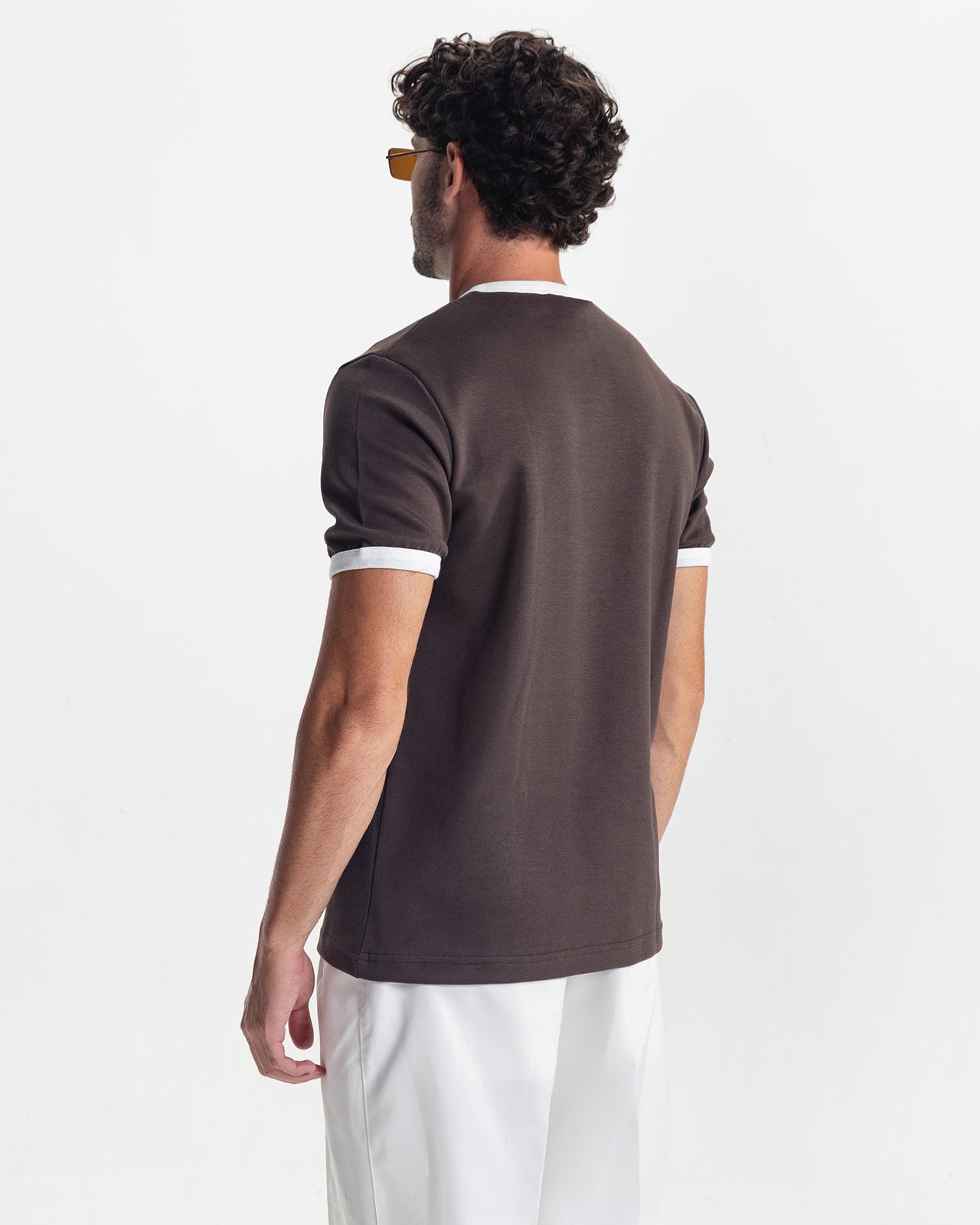 RINGER TEE - BROWN