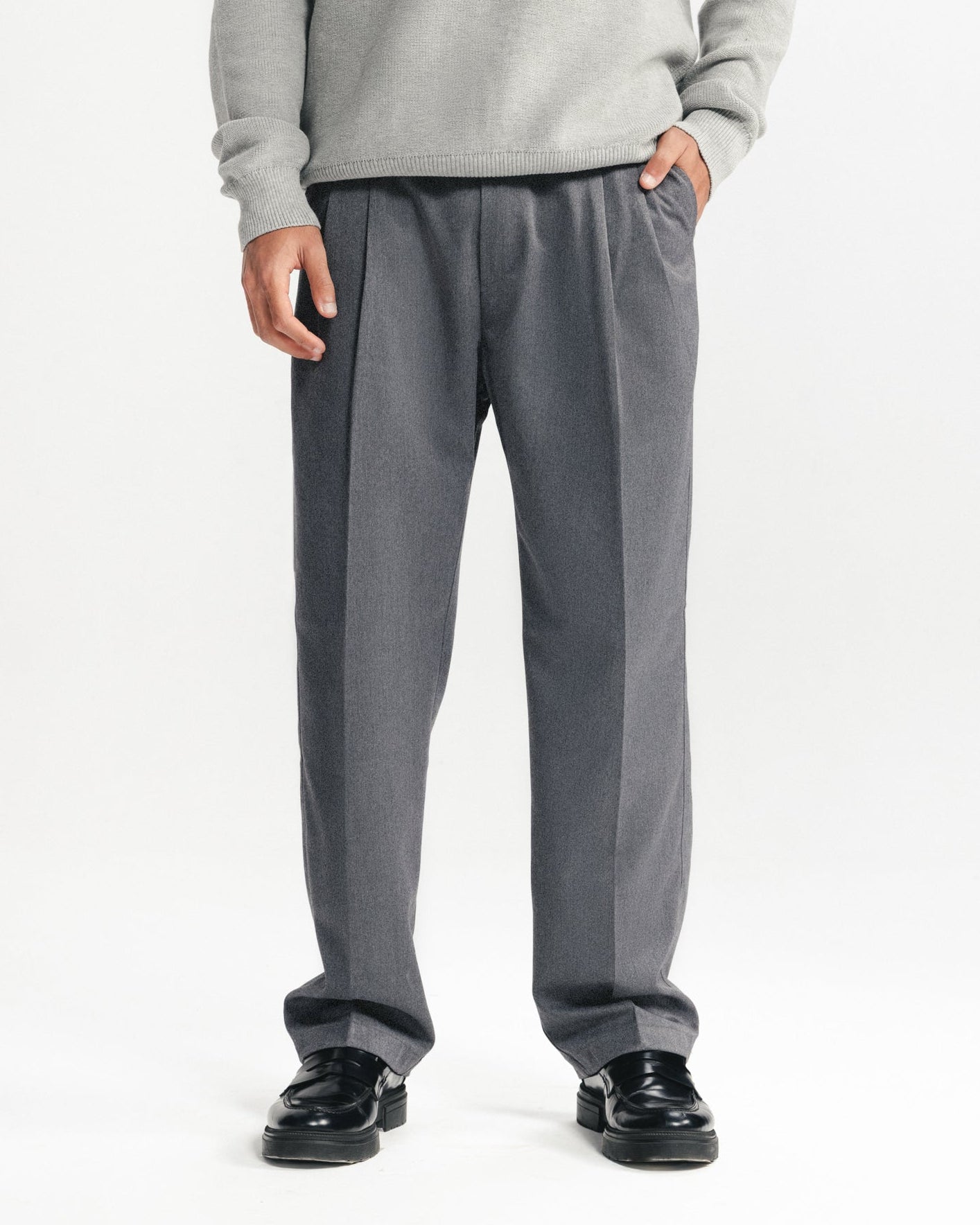 TAILORED PANTS - GREY
