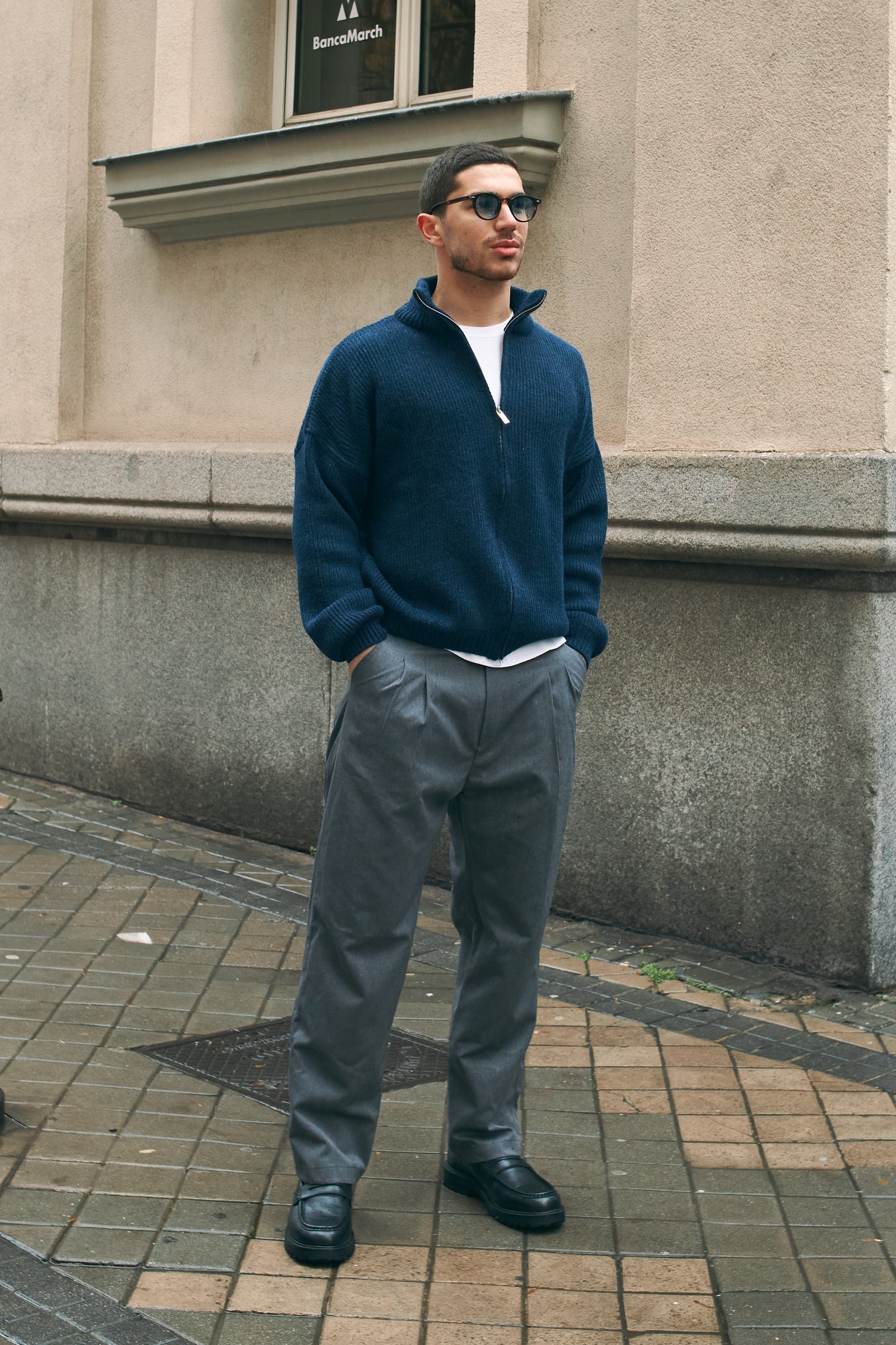 TAILORED PANTS - GREY