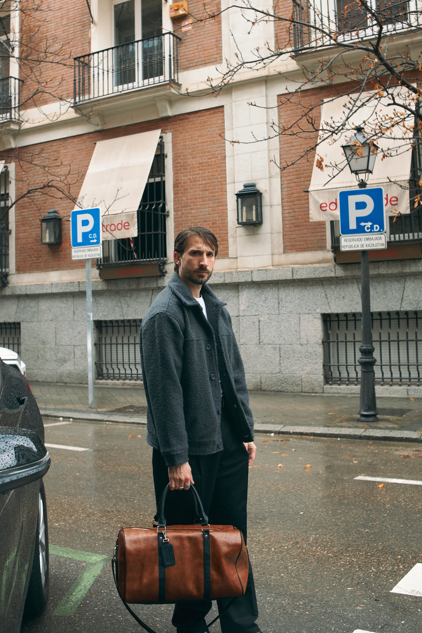 BOUCLÉ WOOL BUTTONED JACKET - GREY