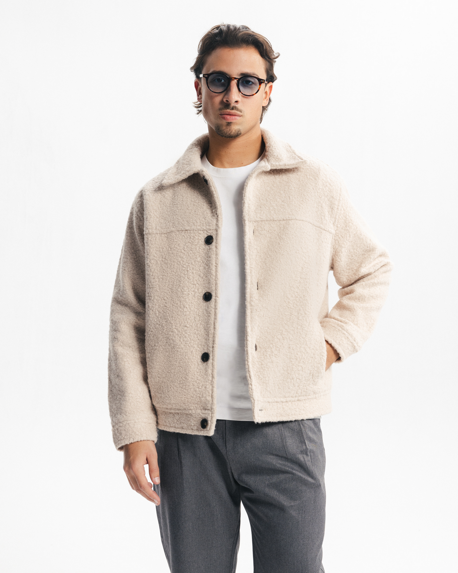 BOUCLÉ WOOL BUTTONED JACKET - BEIGE