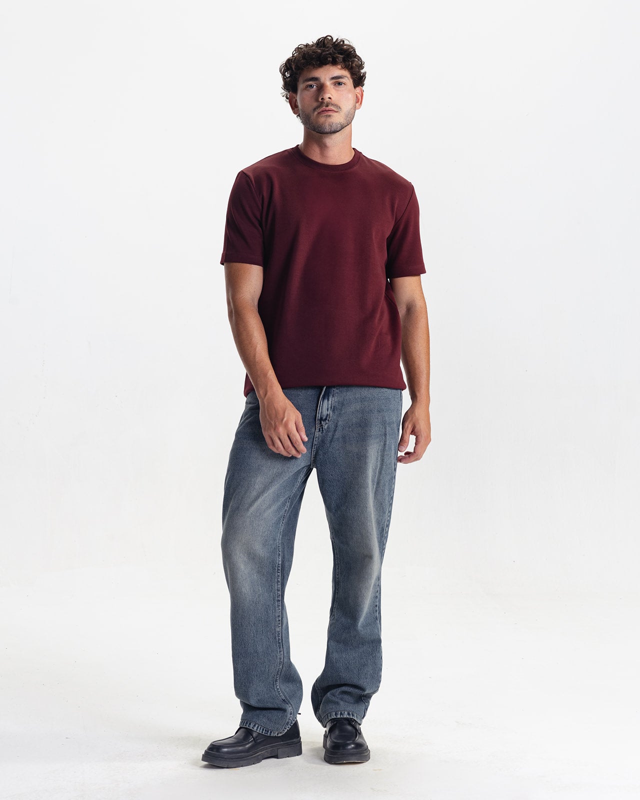 THE INITIAL T-SHIRT - MAROON