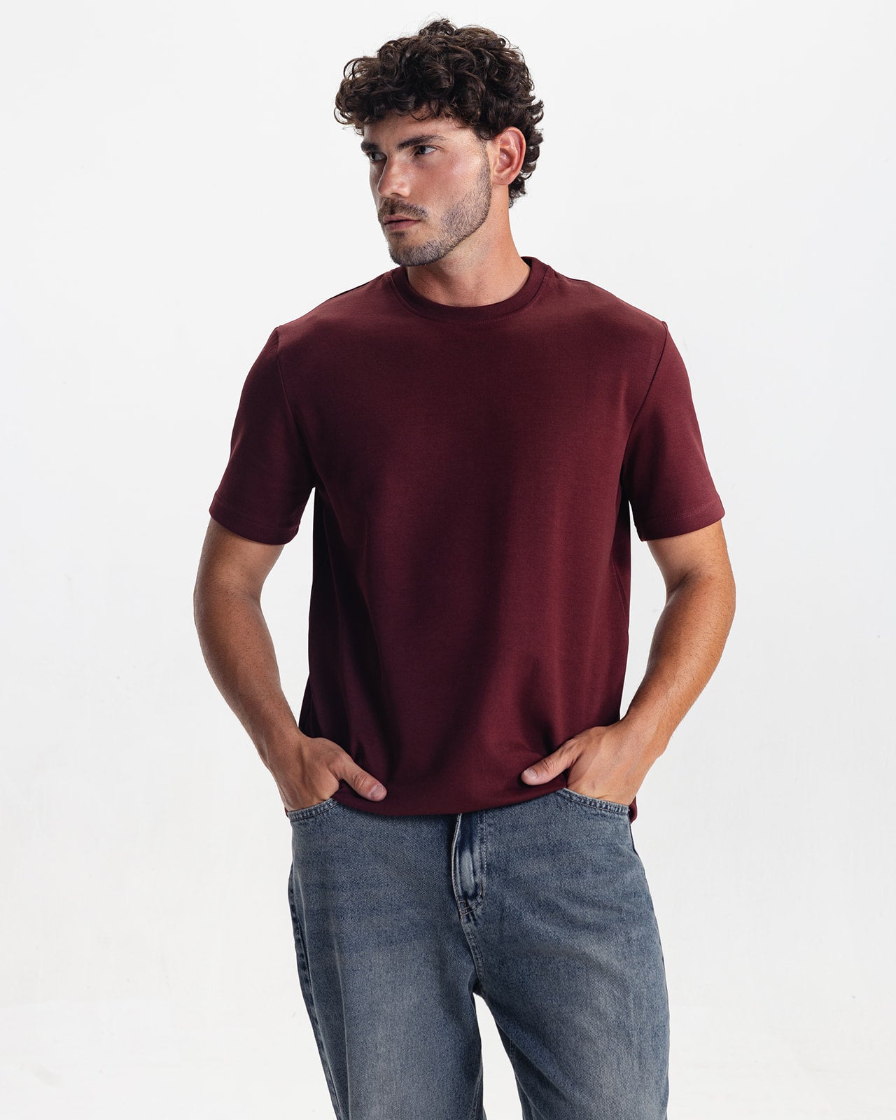 THE INITIAL T-SHIRT - MAROON