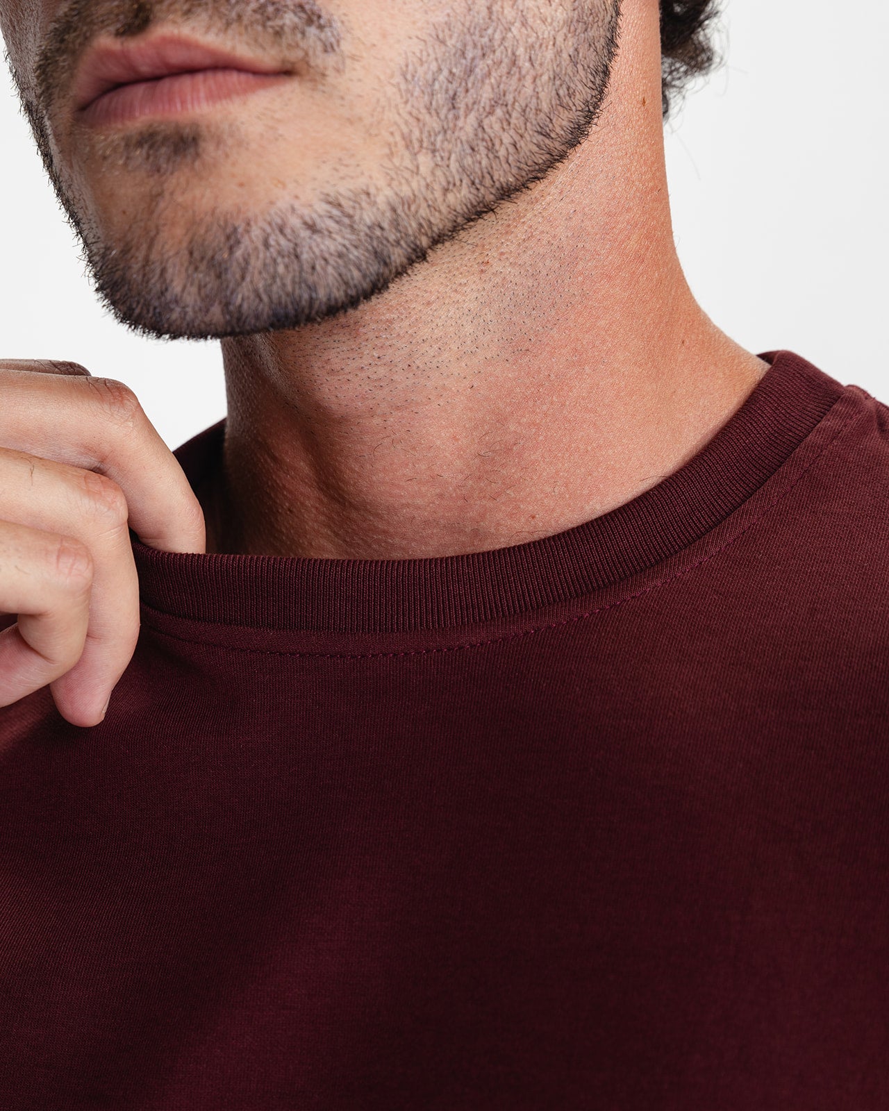 THE INITIAL T-SHIRT - MAROON