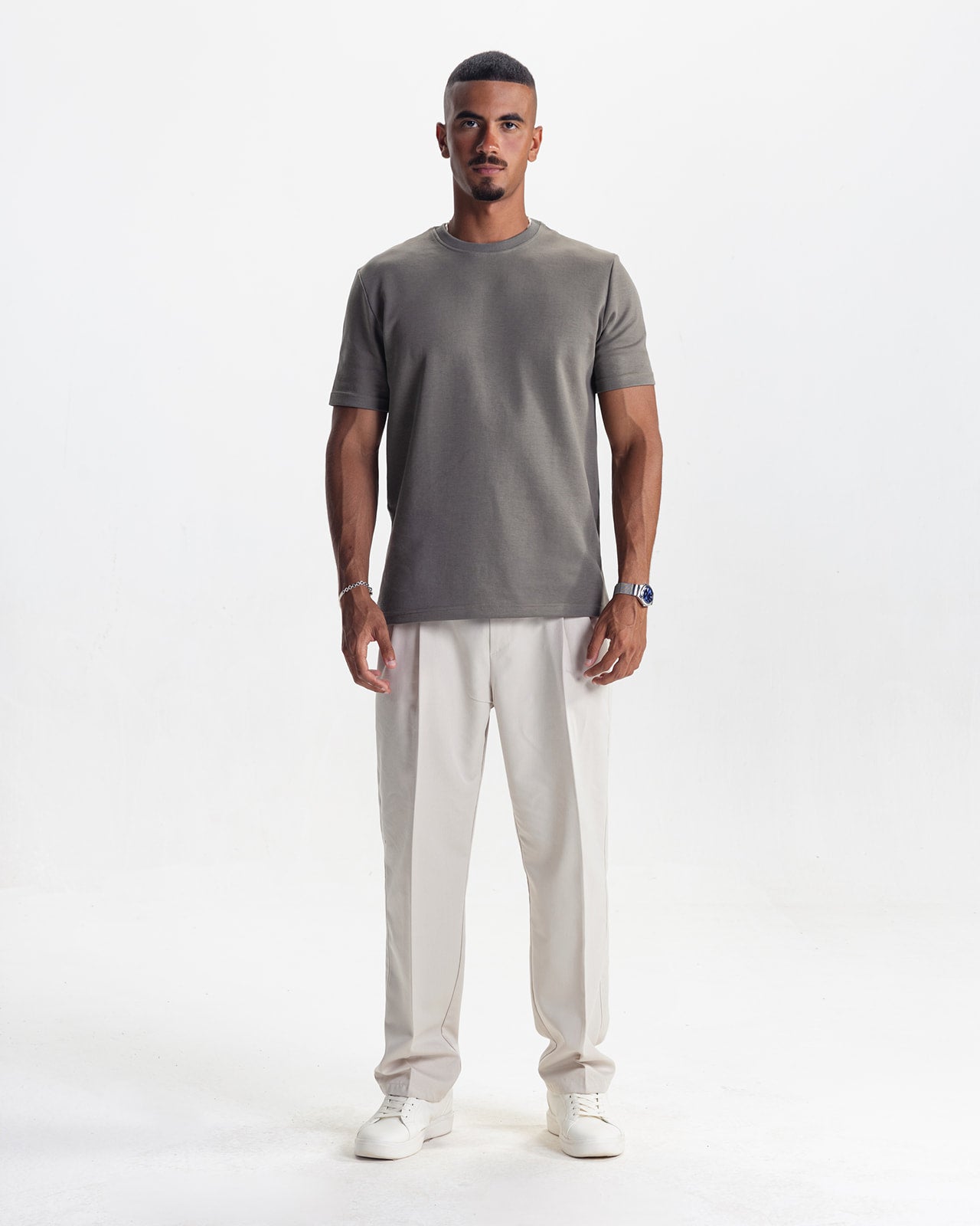 THE INITIAL T-SHIRT - OLIVE