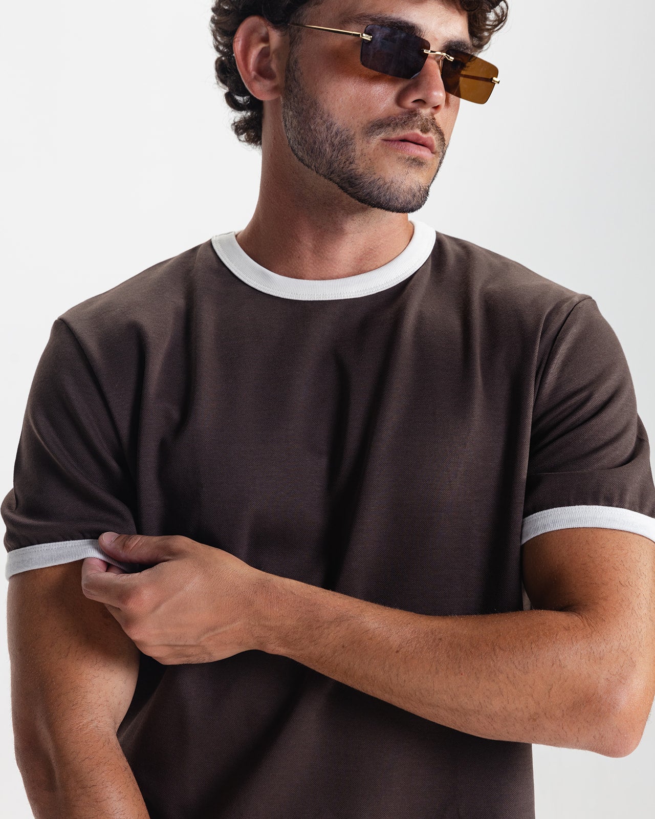 RINGER TEE - BROWN