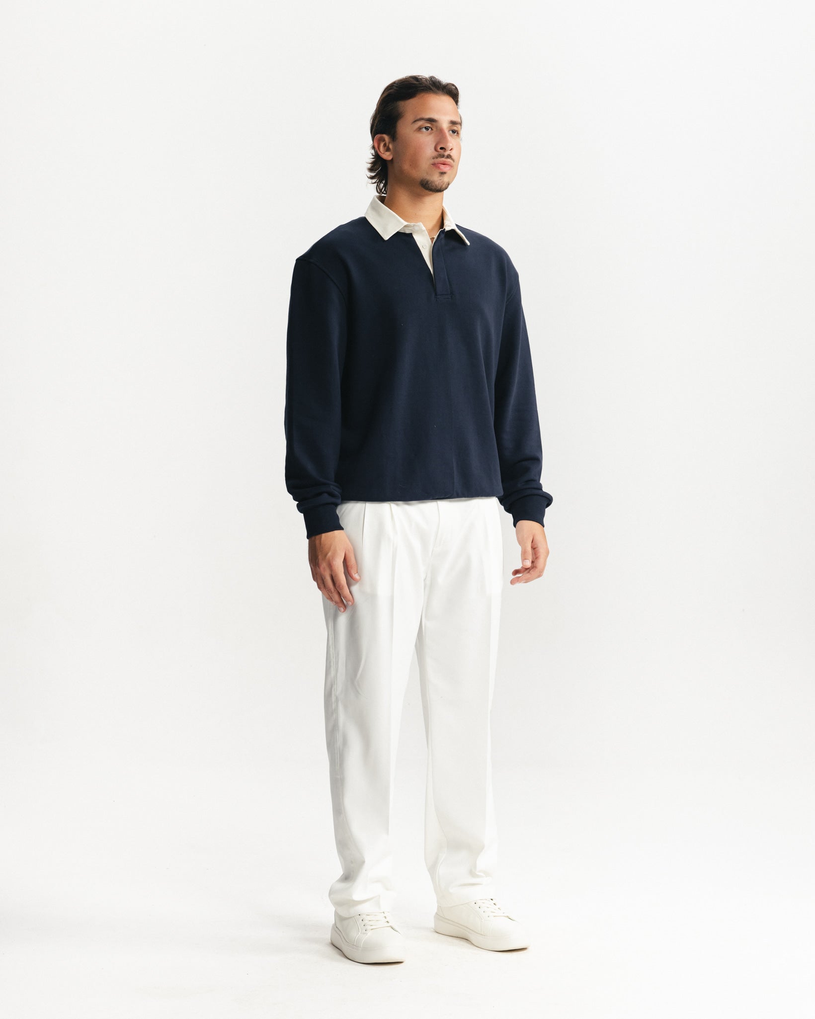 CONTRAST COLLAR SWEATER - NAVY