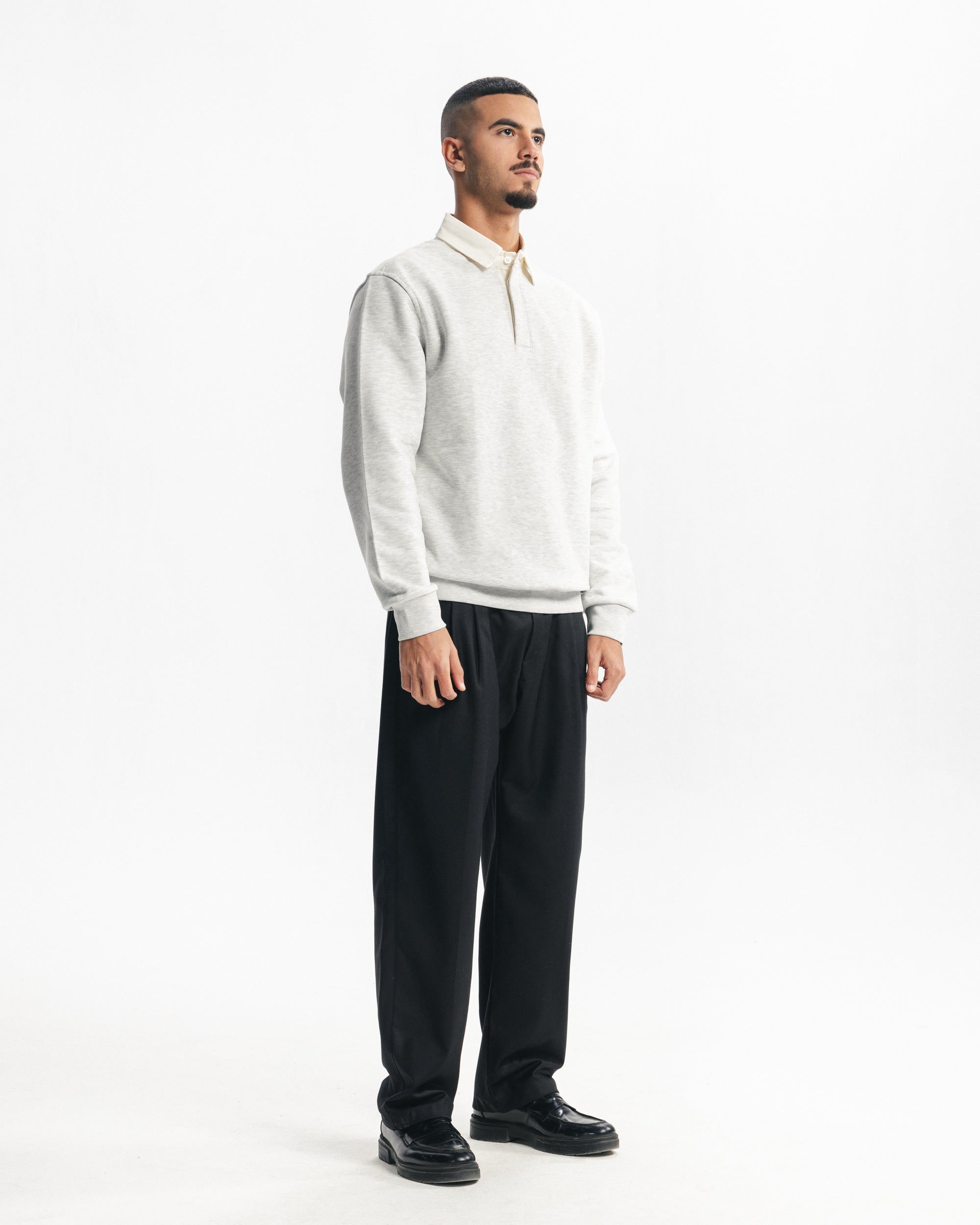 CONTRAST COLLAR SWEATER - GREY