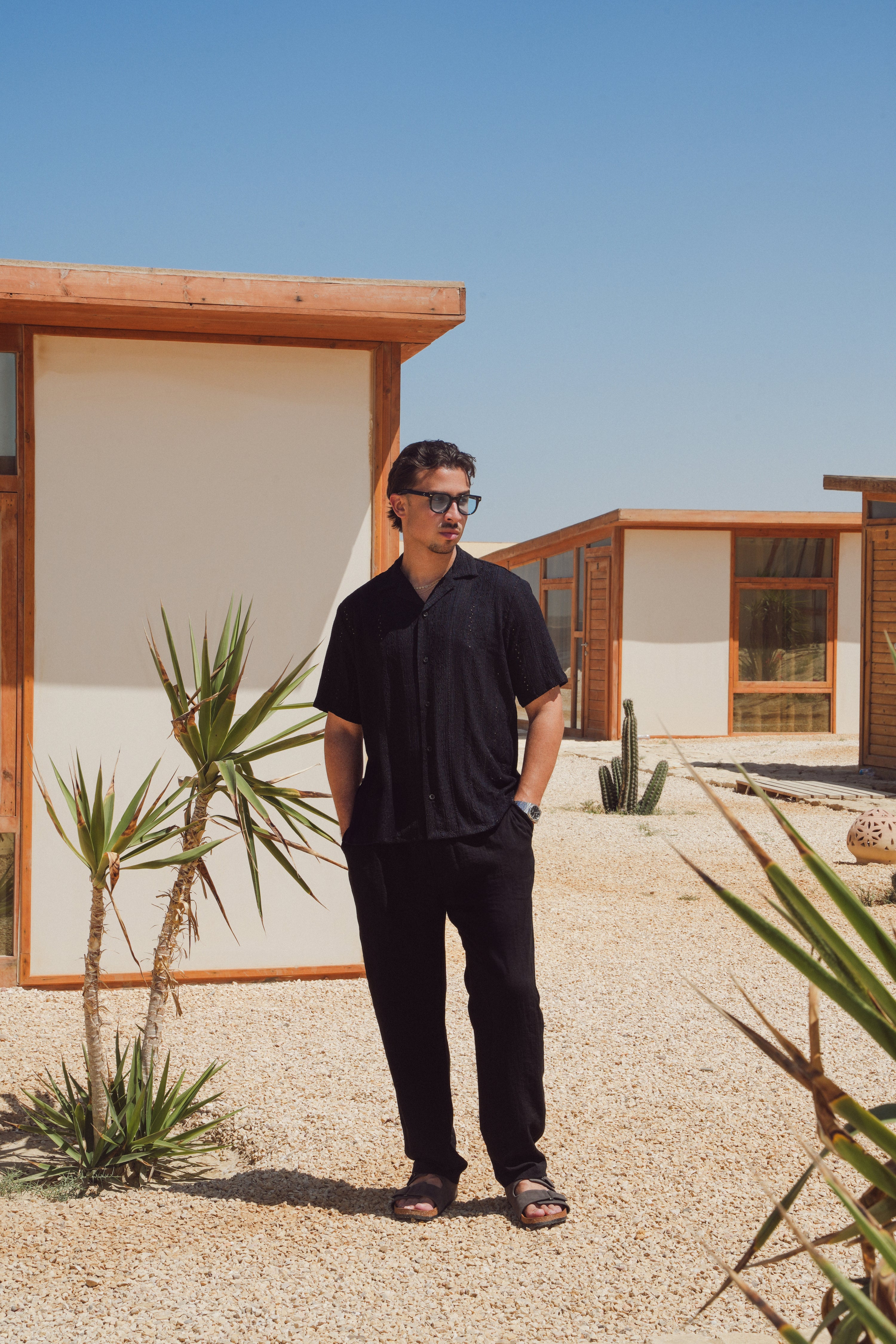 THE AMALFI SHIRT - BLACK